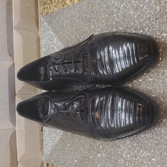 SOLD!! DAVID EDEN Genuine Croc Lace Ups - Size 11 - Picture 2 of 10